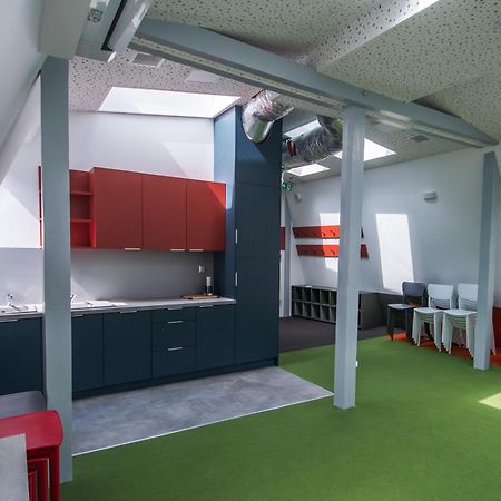 Happy Street Hostel Torun Ngoại thất bức ảnh