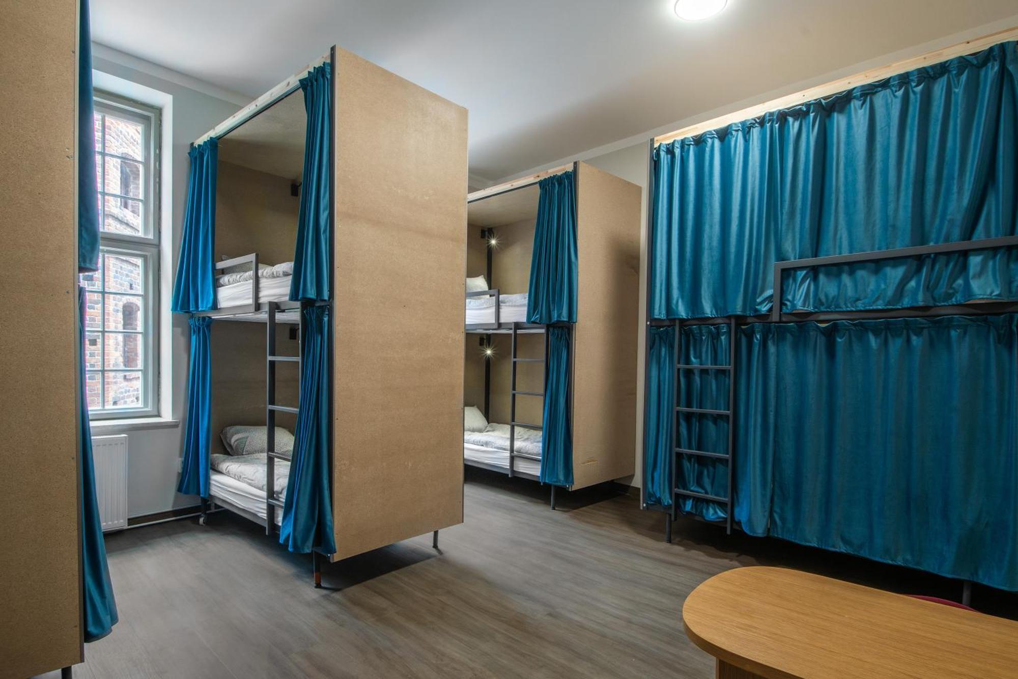 Happy Street Hostel Torun Ngoại thất bức ảnh