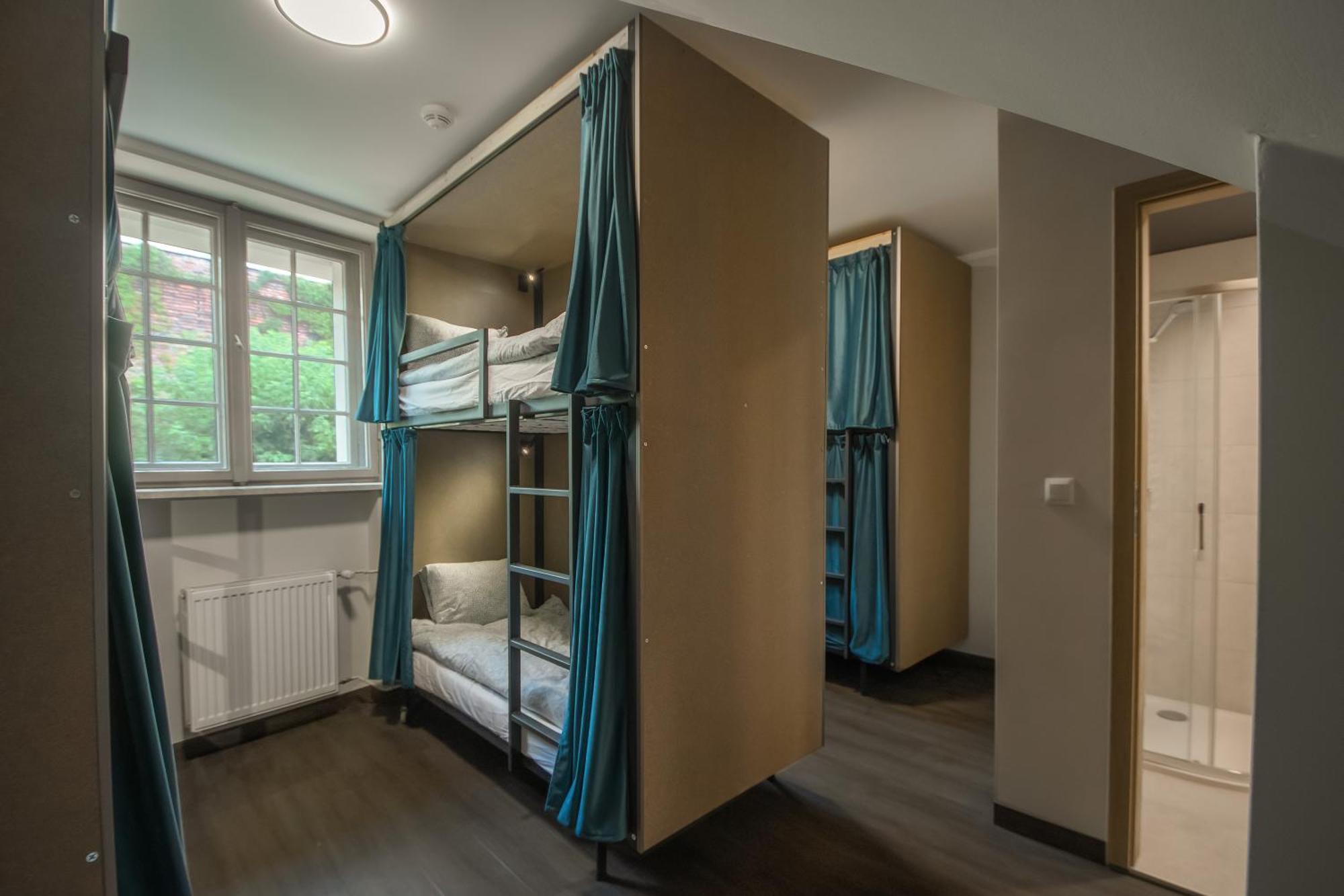 Happy Street Hostel Torun Ngoại thất bức ảnh